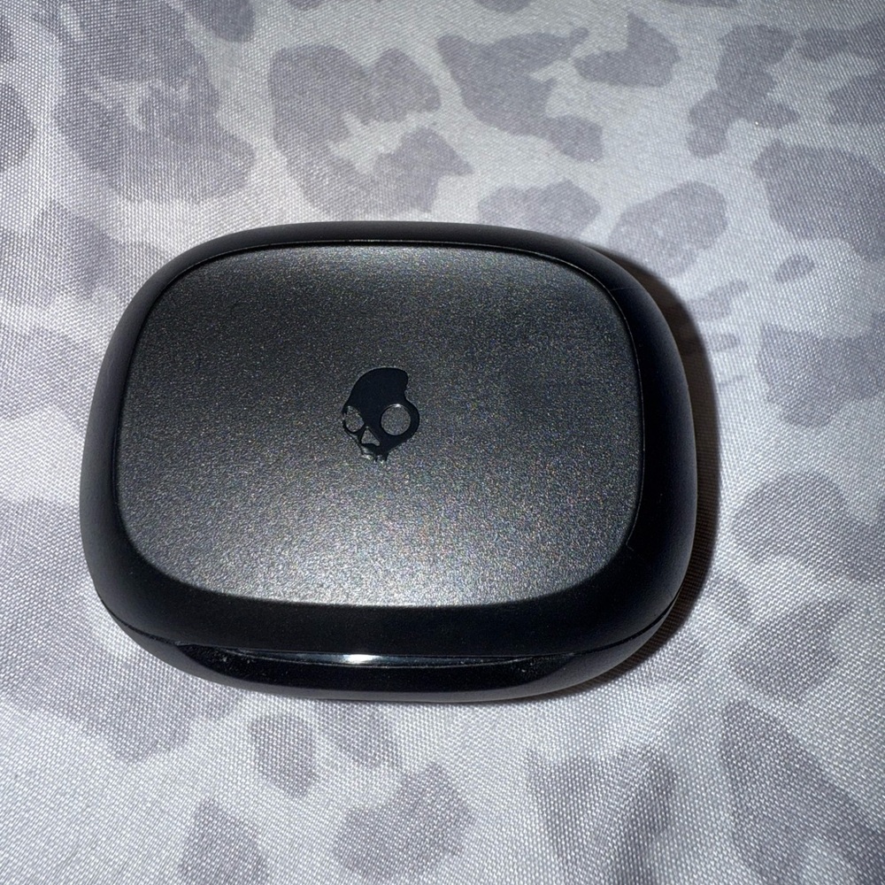 🖤 Skullcandy Smokin’ Buds Wireless Earbuds – Black – New With Case